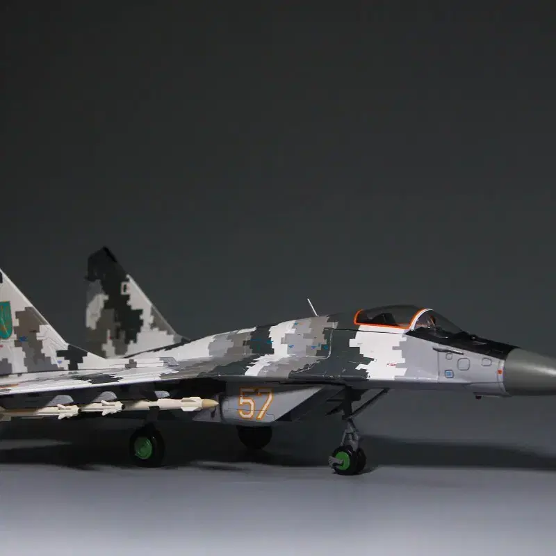 1/72 우크라이나 공군 MiG-29MU1 펄크럼 전투기 모형