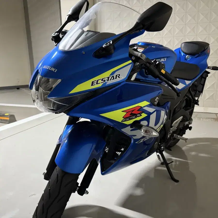 스즈키 GSXR-125 23년식 35@@ 블루색상, RCB빽스텝 블루색상