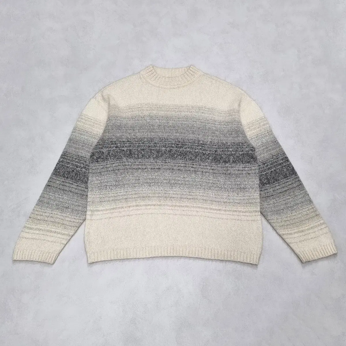 Vintage JPN Gradient Knit - OS Striped Sweater