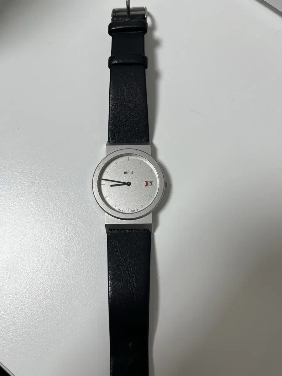 브라운 시계 braun aw50