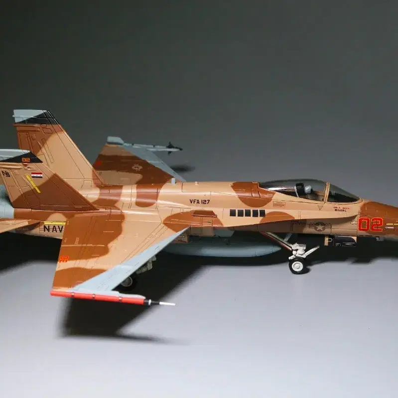 1/72 미해군 F-18 호넷 전투기모형