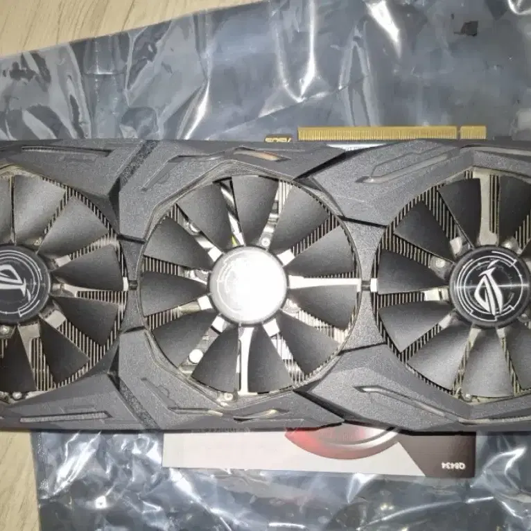 ASUS STRIX GTX 1070 oc 8gb 그래픽 카드