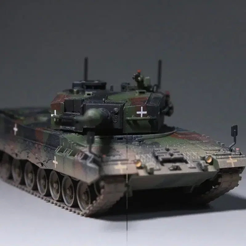 1/72 우크라이나 육군 레오파드2A4 탱크모형