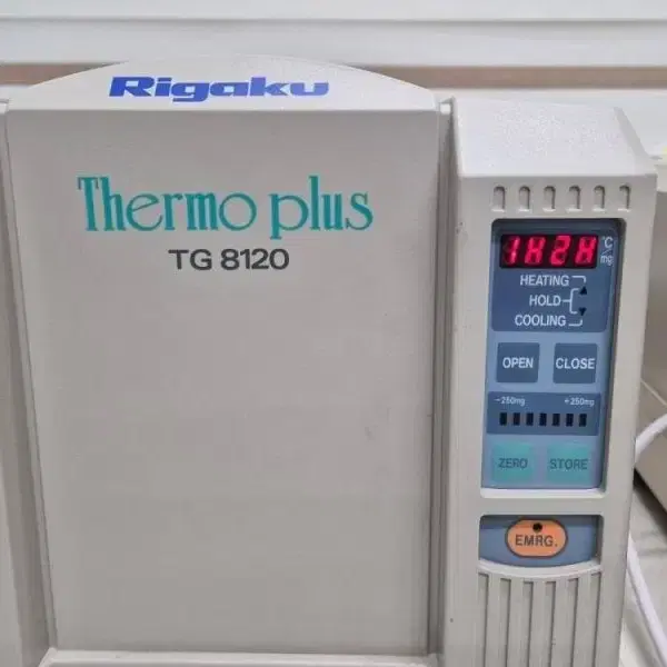 Rigaku Thermo Plus TG 8120