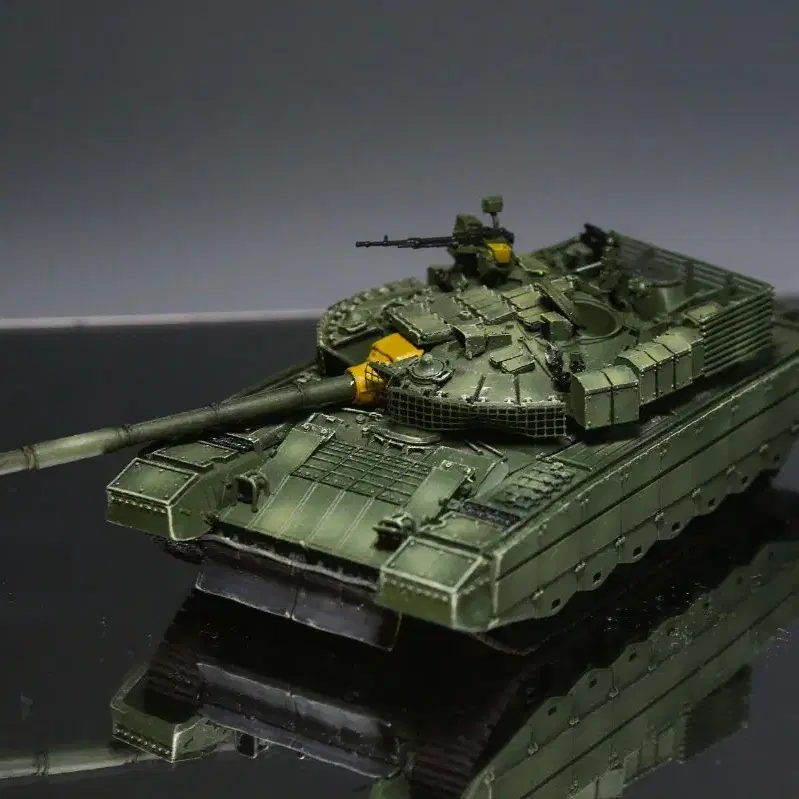 1/72 러시아육군 T-80BVM 탱크모형