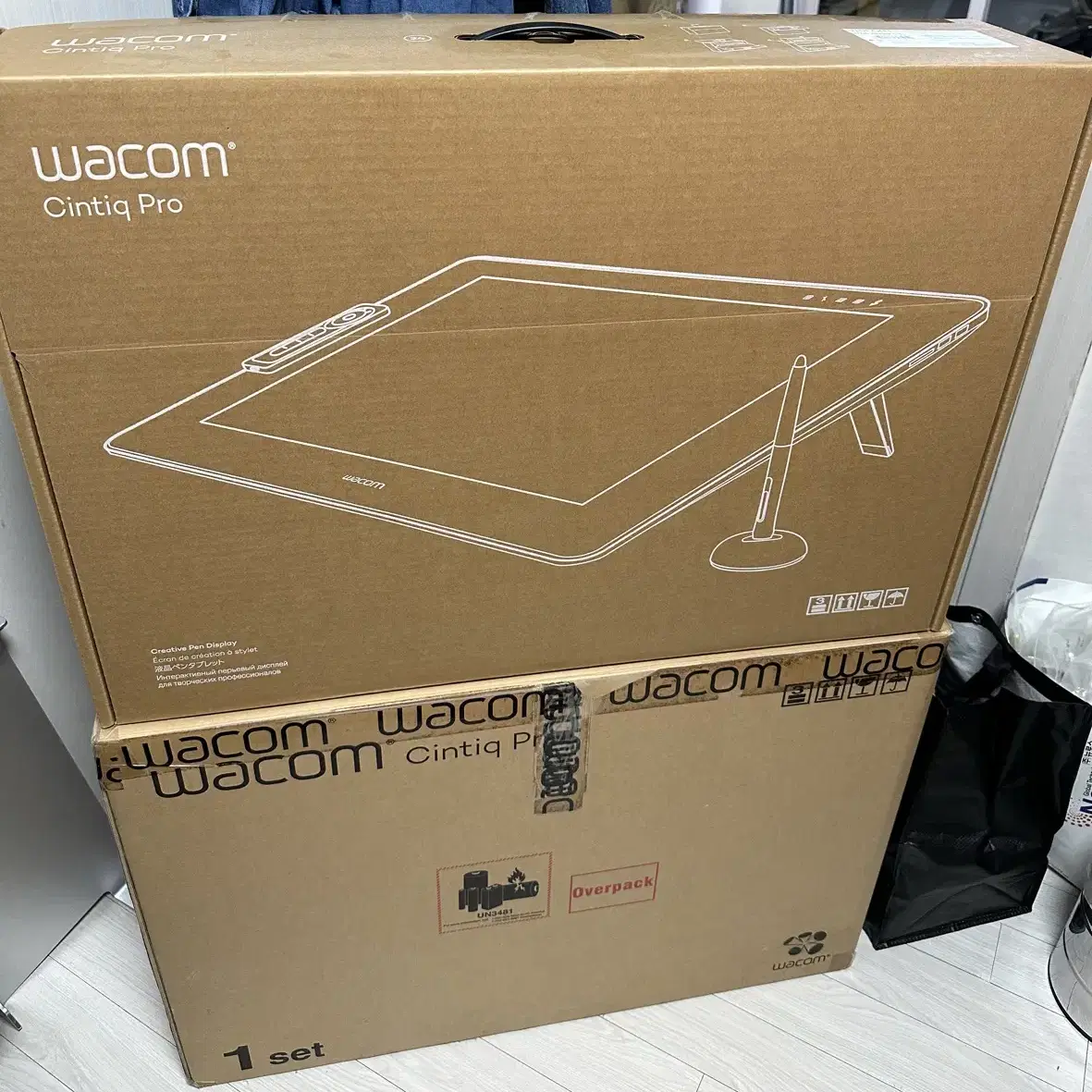 WACOM CINTIQ PRO 와콤 신티크 프로 24인치 판매