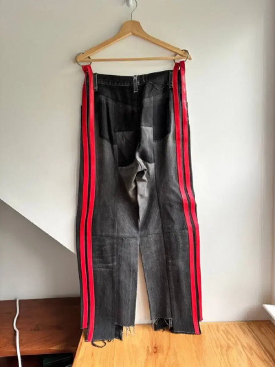 Vetements Levi's Reworked Leather Trousers 27 New