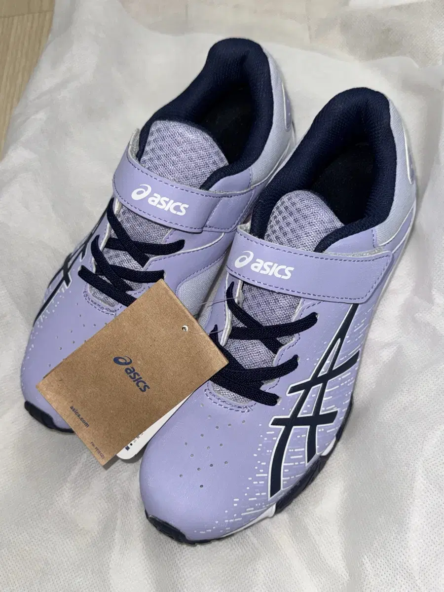 캐미컬스포츠 아식스 운동화 Asics Casual Shoes 245