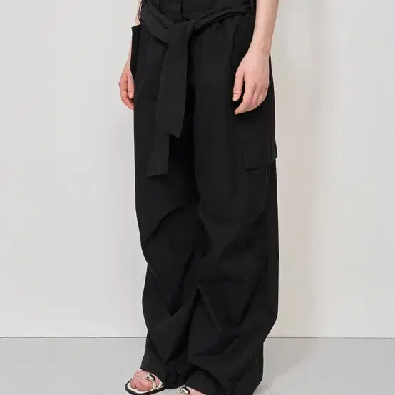 엘씨디씨 LCDC KNOT-DETAIL WIDE TROUSERS(SS)