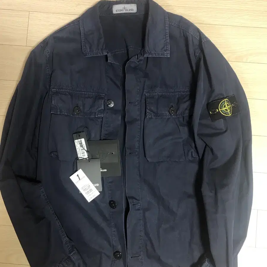 스톤 아일랜드 셔츠 navy 100(m)