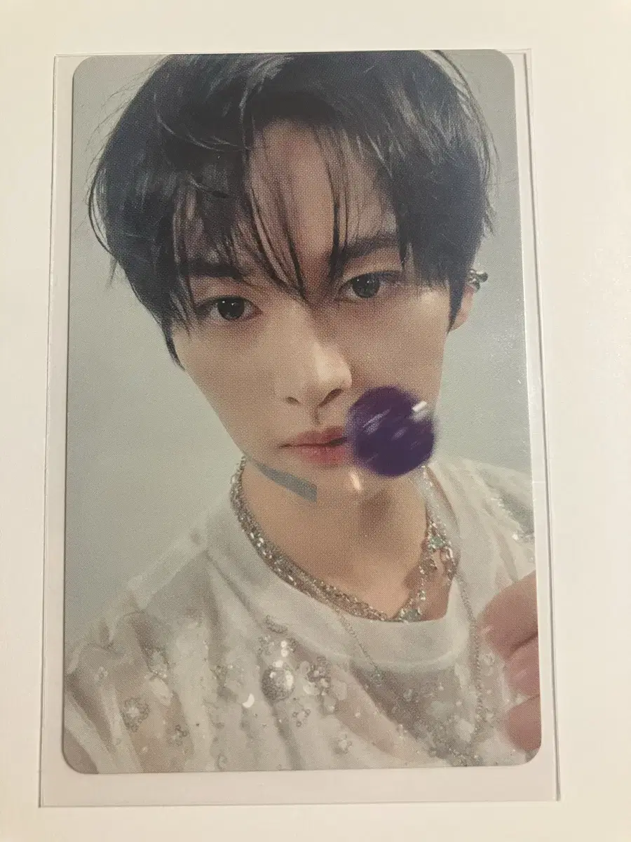 [Half-priced Delivery]Skz lee know Giant Japan album Comeback ld Photocard