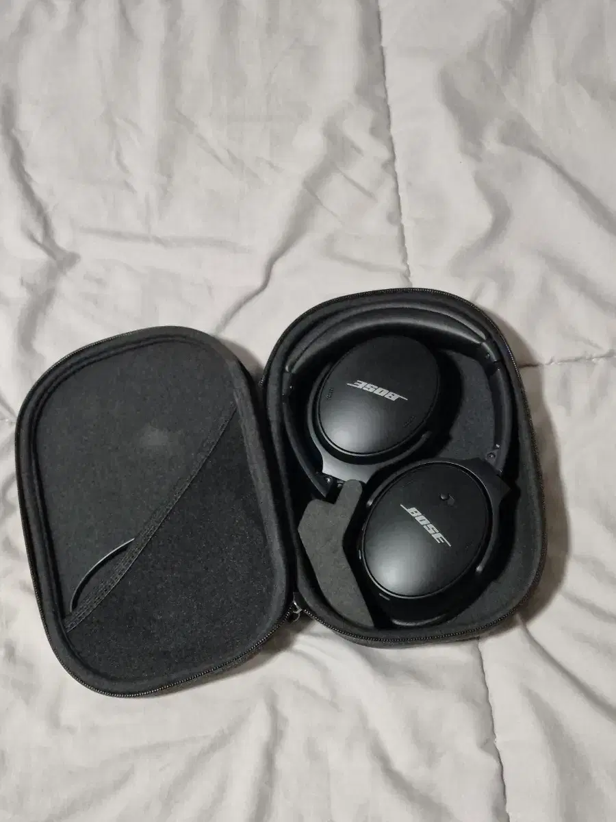 Bose QC45 헤드폰 블랙