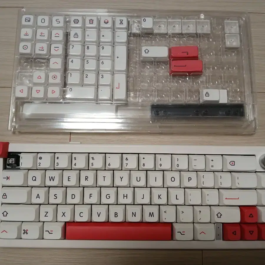 gmk67 기계식 키보드 신품급