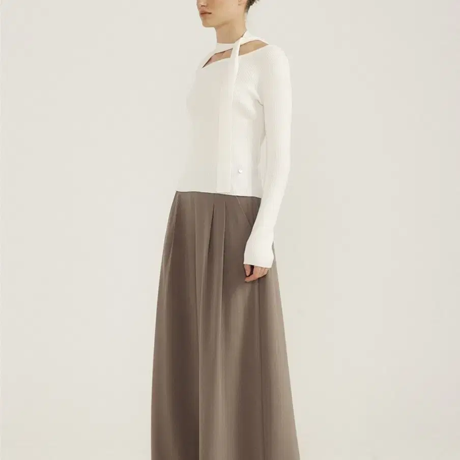 루시르주 Neck Tie Knit(IVORY) free