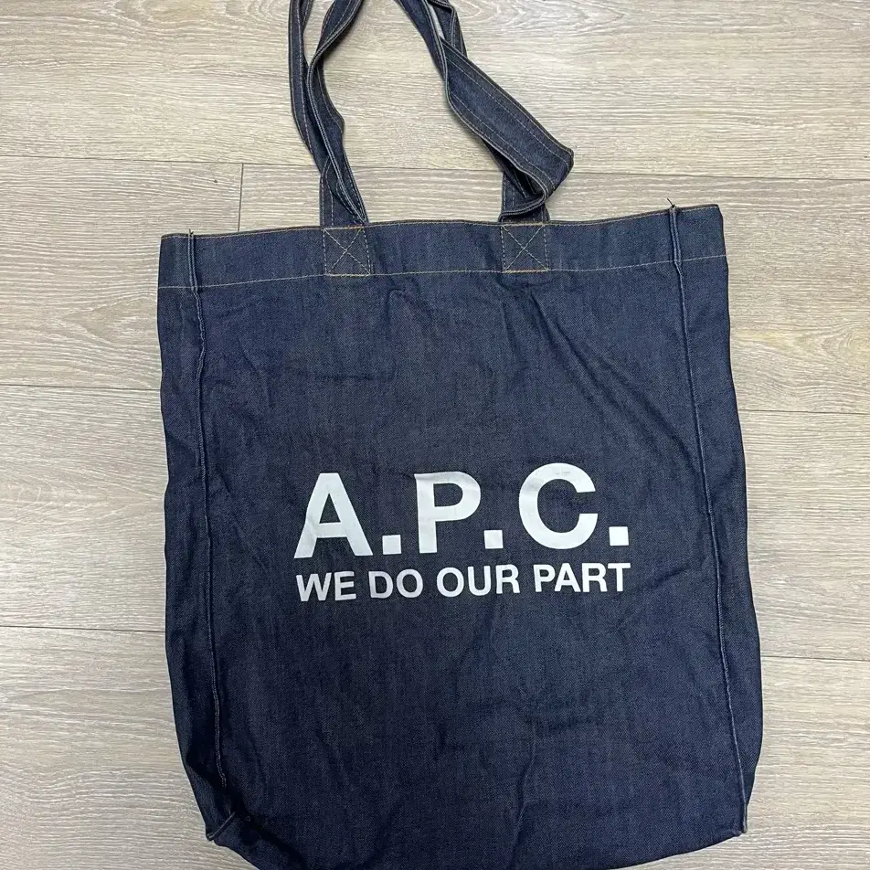 apc 아페쎄 토트백