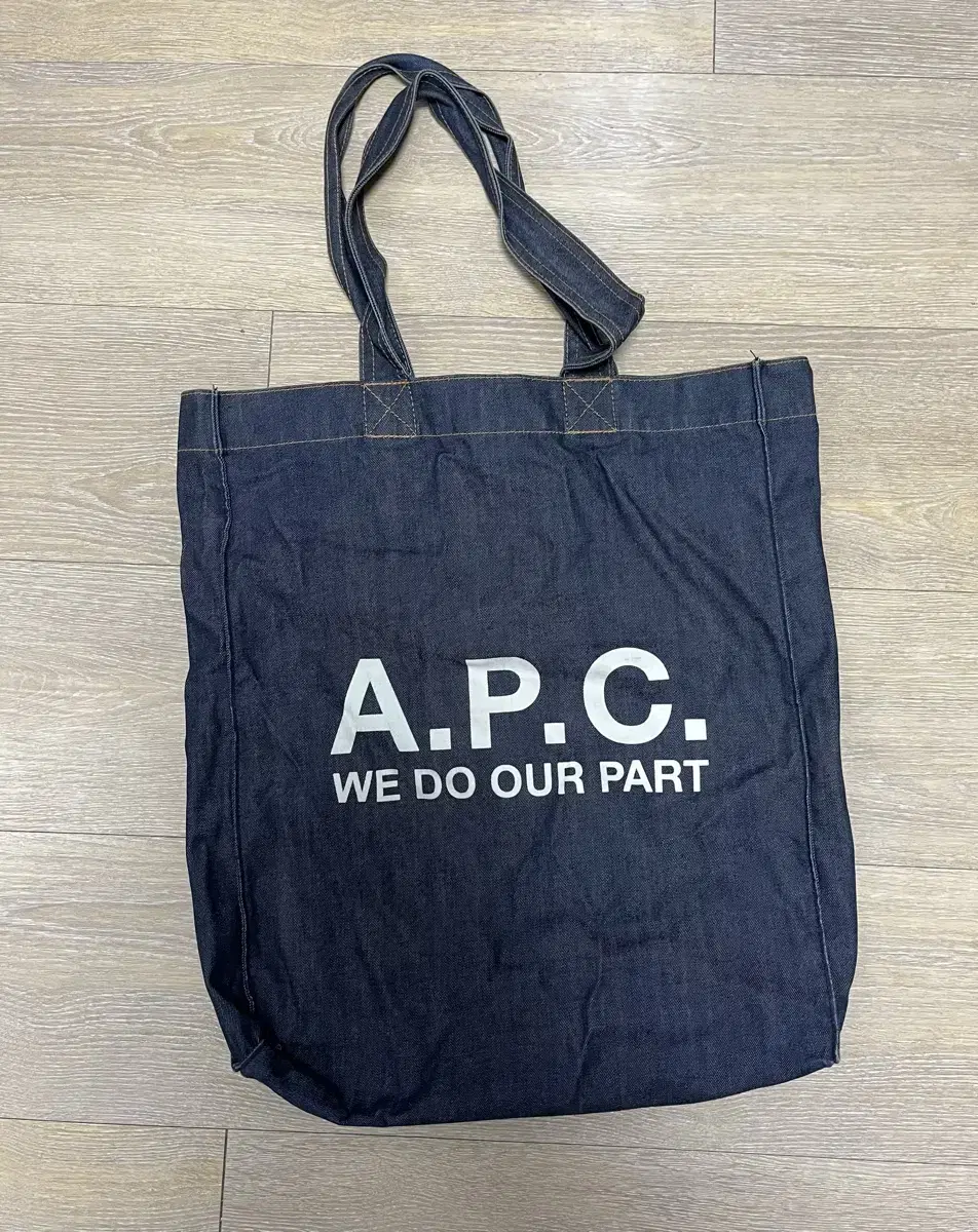 apc 아페쎄 토트백