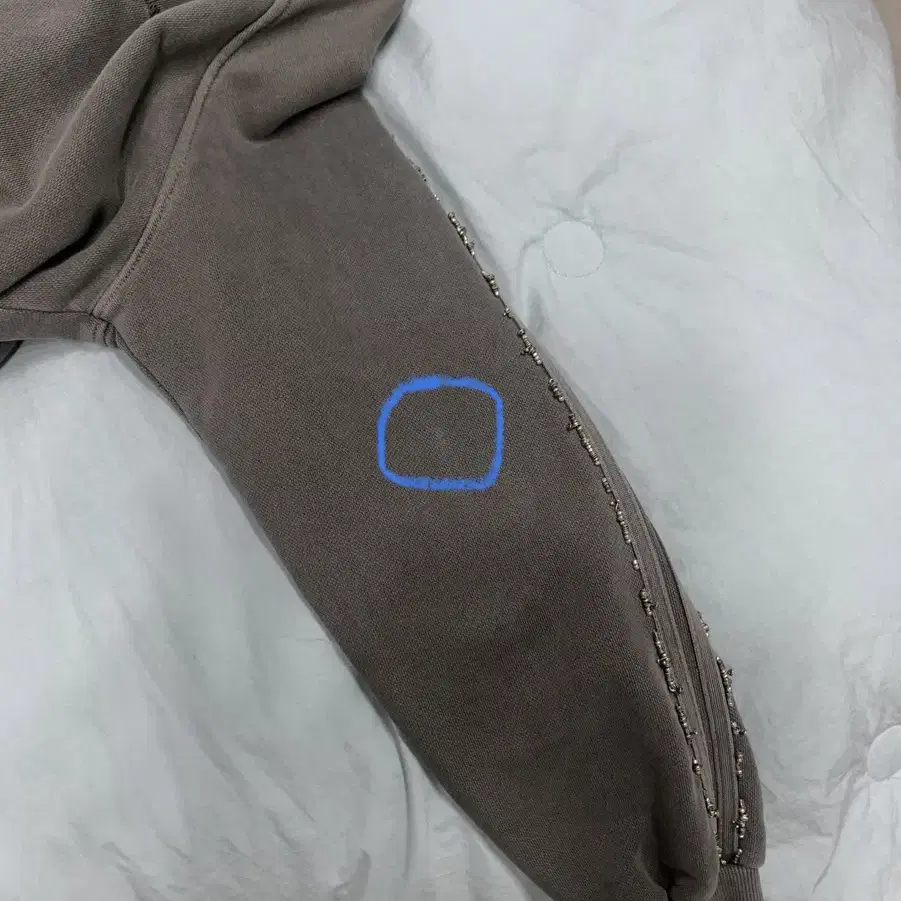 (S) 604service Beaded Track Hoodie