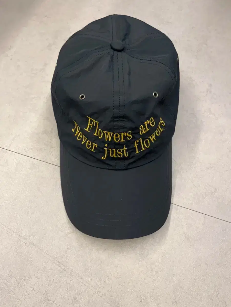 이티씨이 플라워 모자 Etce FLOWER BALL CAP (NAVY)