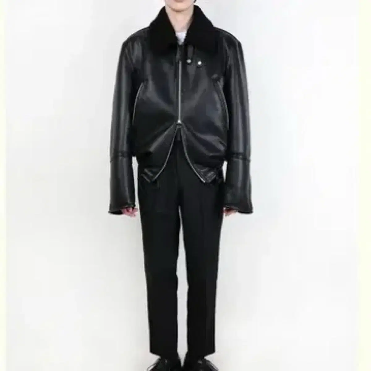 이얼즈어고 / faux leather 무톤 무스탕 블랙 / L