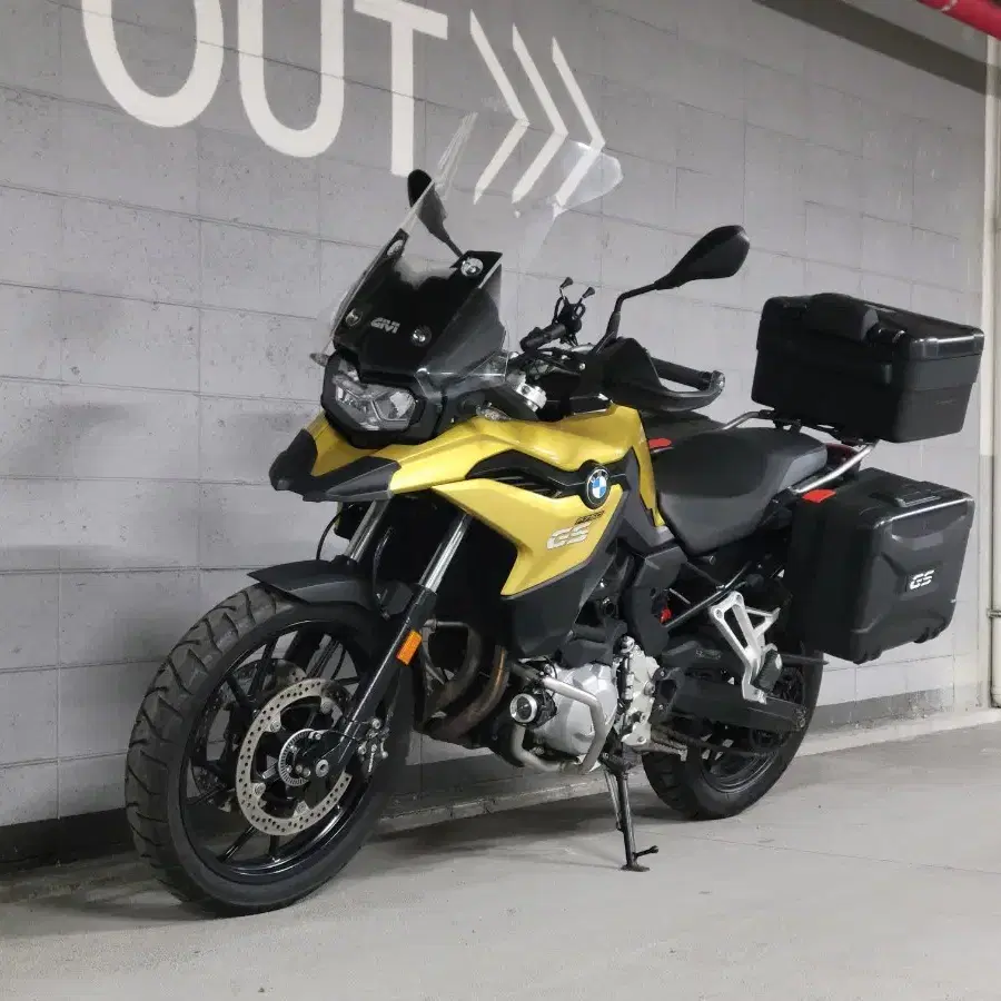 BMW F750GS 짧은 키로수,