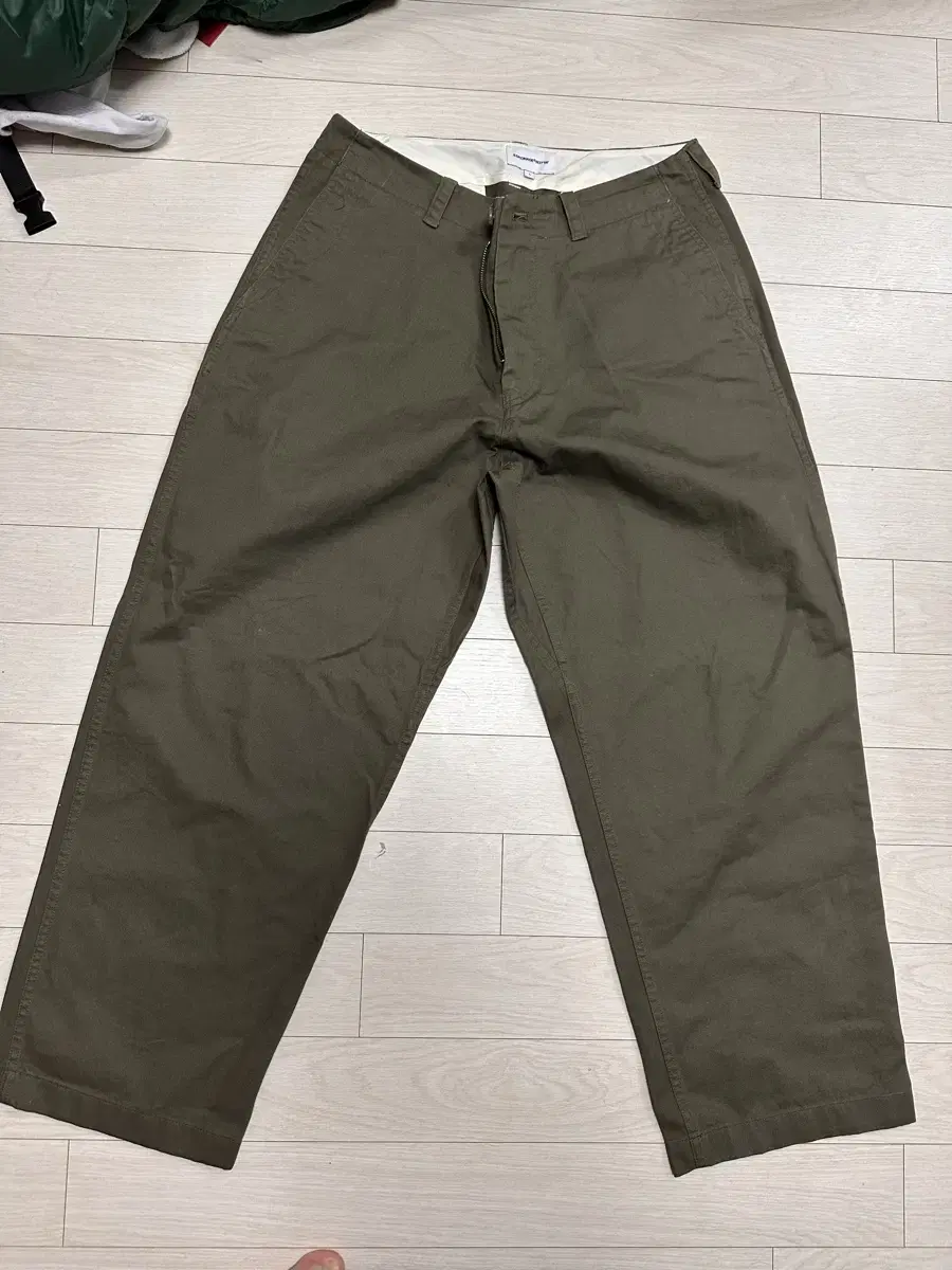 에스피오나지 Wide Officer Pants Grey Olive L사이