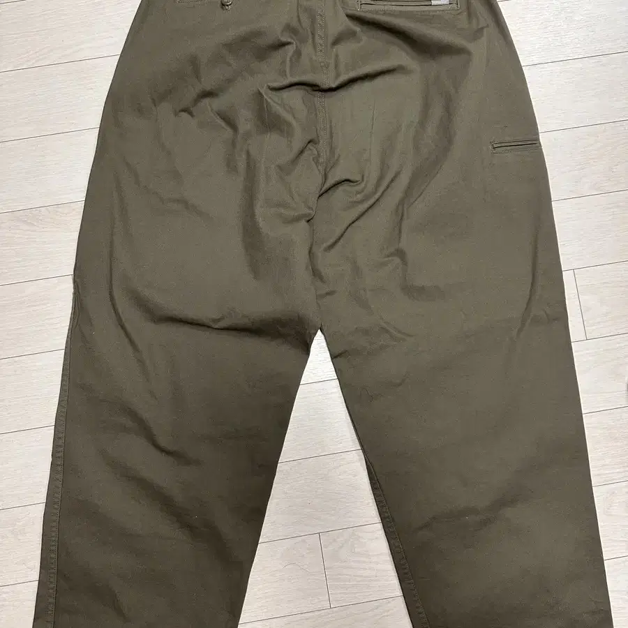 에스피오나지 Wide Officer Pants Grey Olive L사이