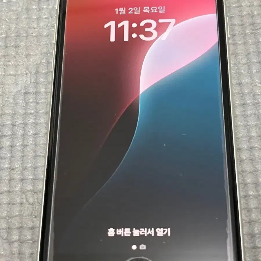 아이폰se3 64gb84%단품