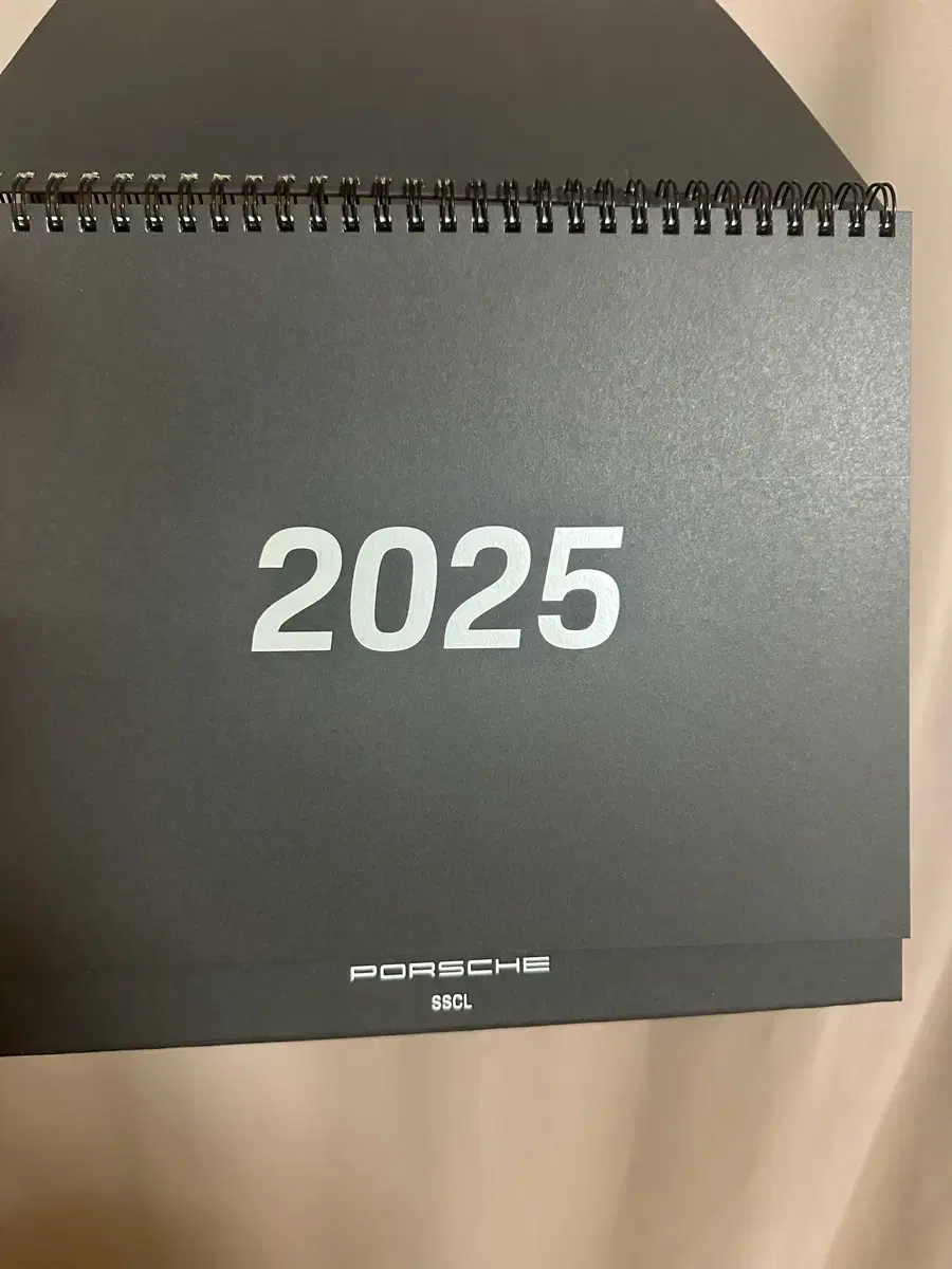 포르쉐 2025 캘린더 (미사용, 개봉만 해봄)