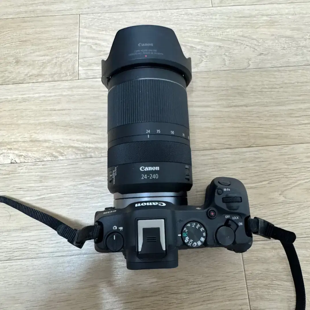 캐논 rf24-240mm 렌즈 팝니다