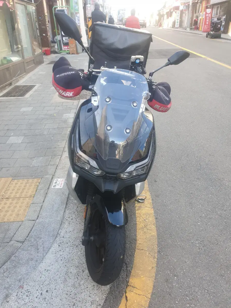 adv125 카울 검정