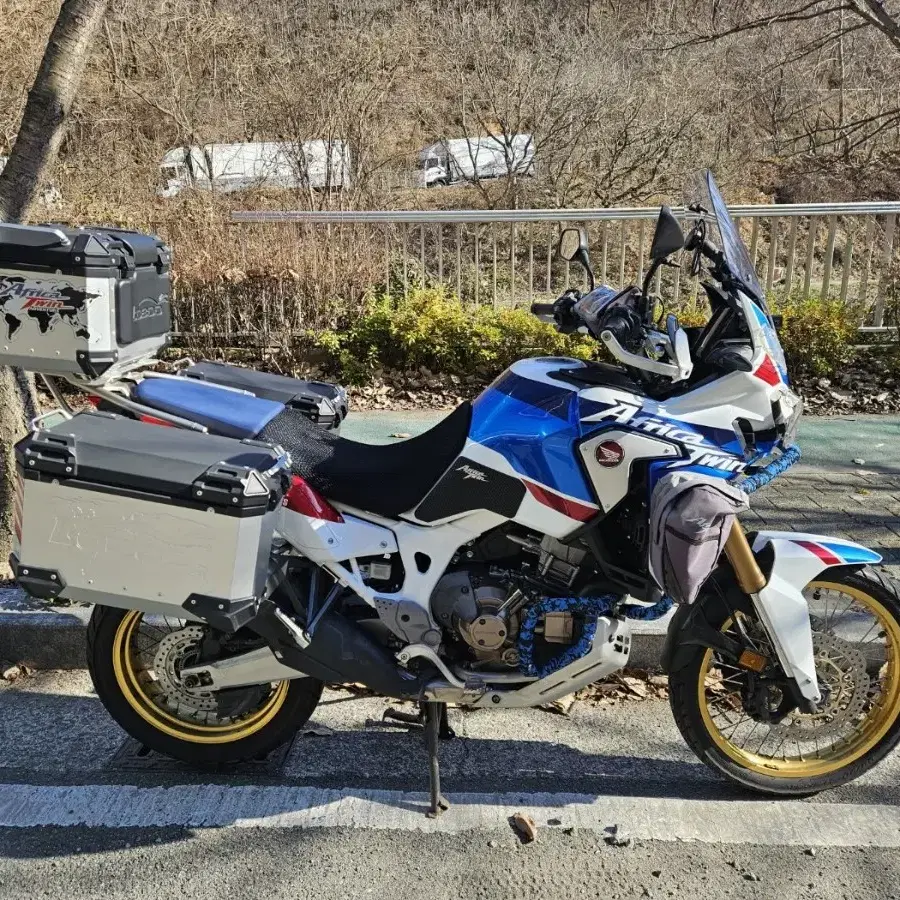 아프리카트윈 CRF1000L 어드벤처 스포츠