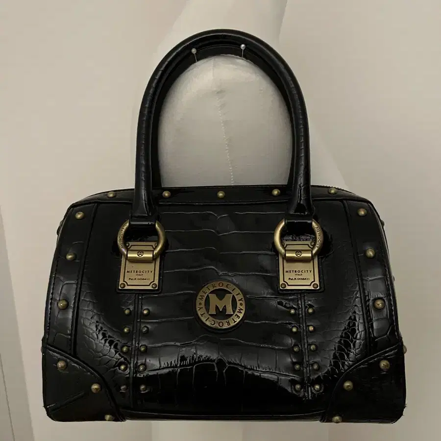 Metro city black bag