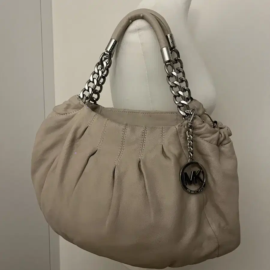 Michael kors baby pink shoulder bag