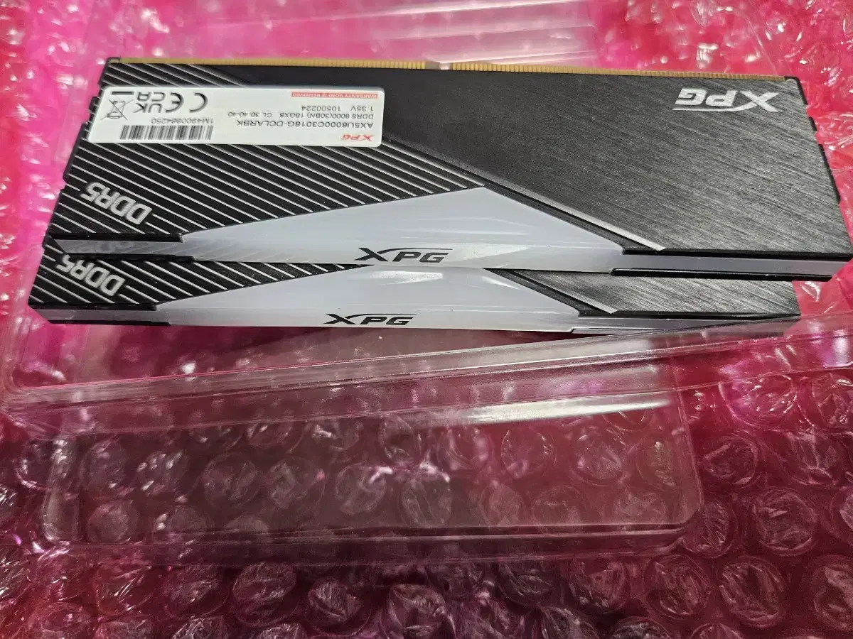 ADATA XPG DDR5-6000 CL30 16GB X2