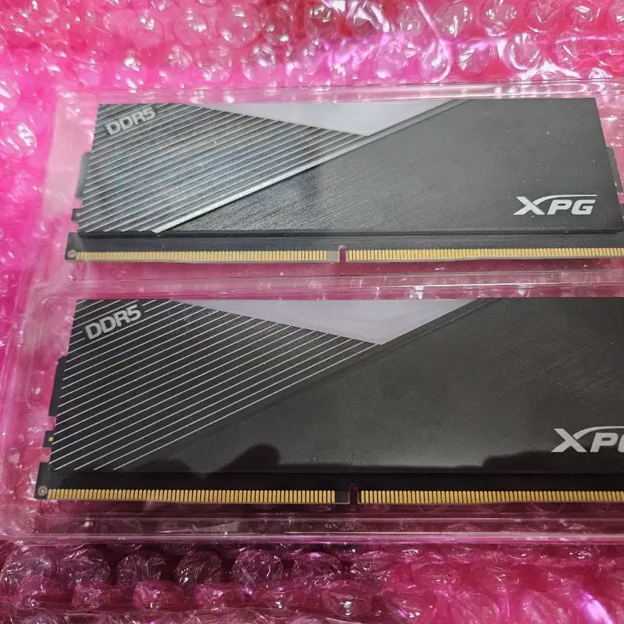 ADATA XPG DDR5-6000 CL30 16GB X2