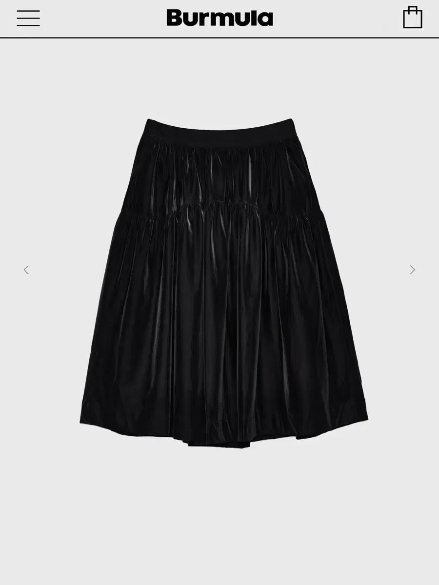 GLOSSY FLARED SKIRT (BLACK) (s)