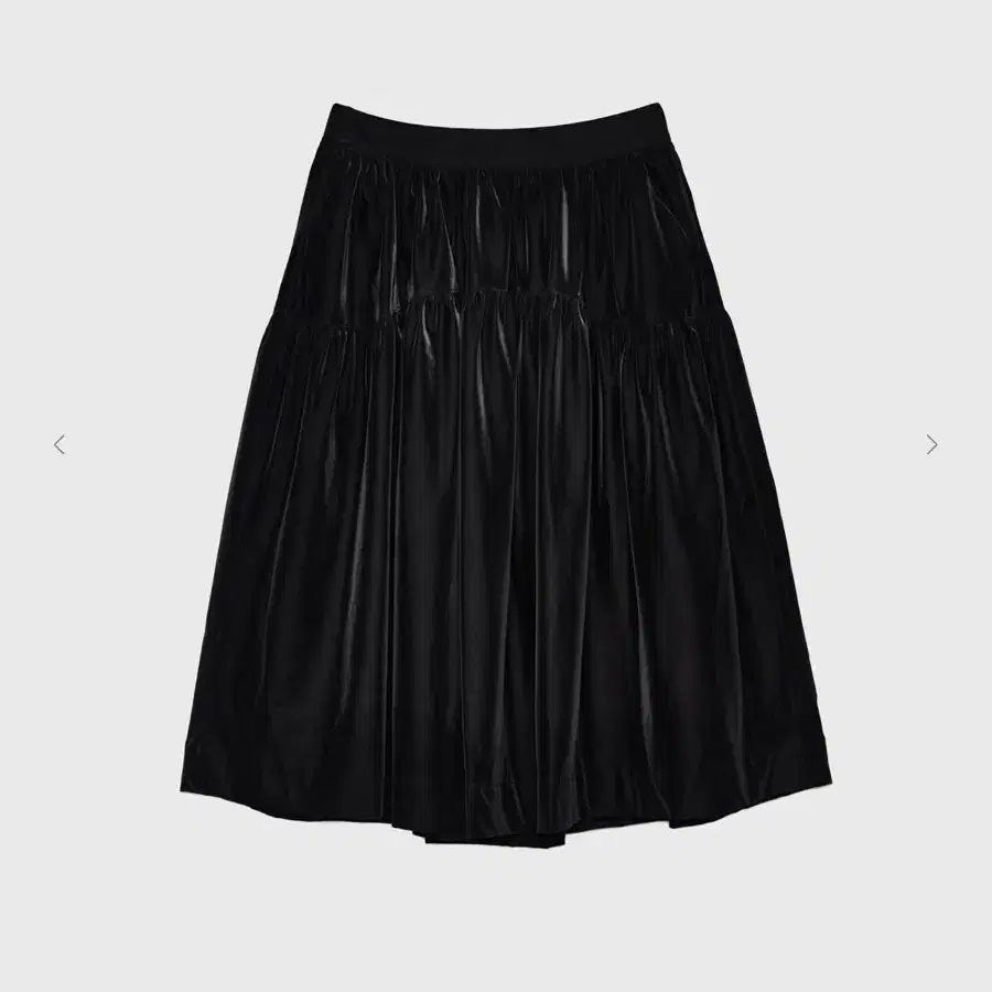 버뮬라 GLOSSY FLARED SKIRT (BLACK) (s)