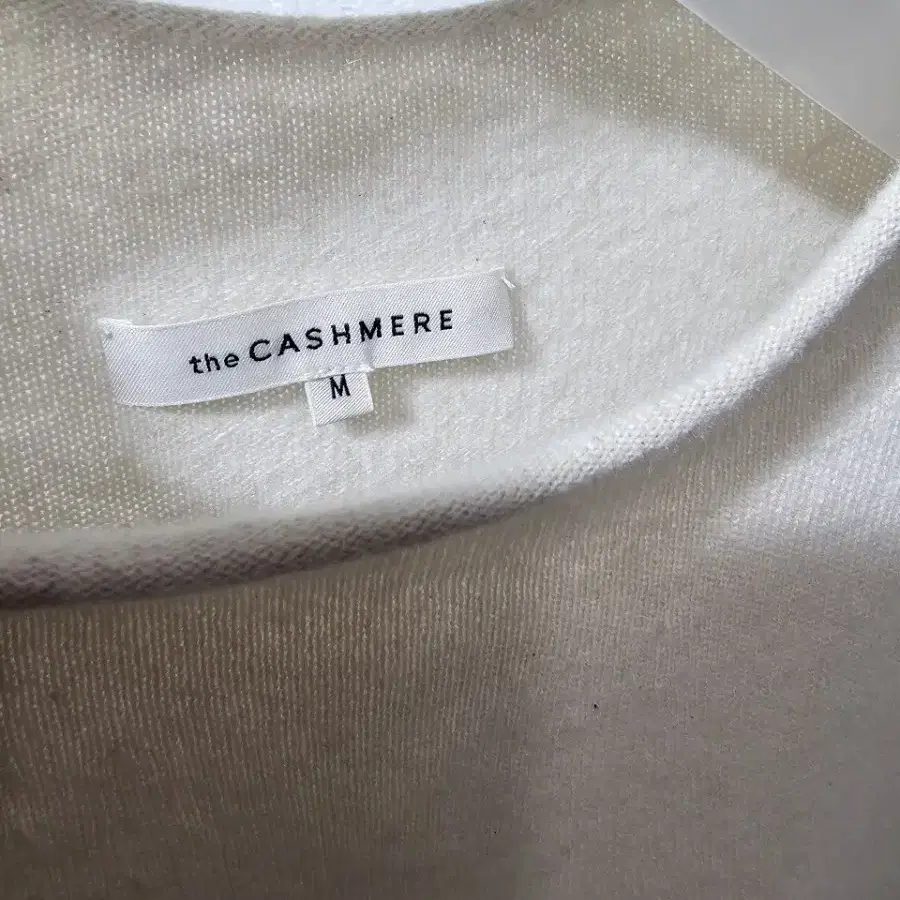 한섬 the CASHMERE 베스트55 ㅡ77