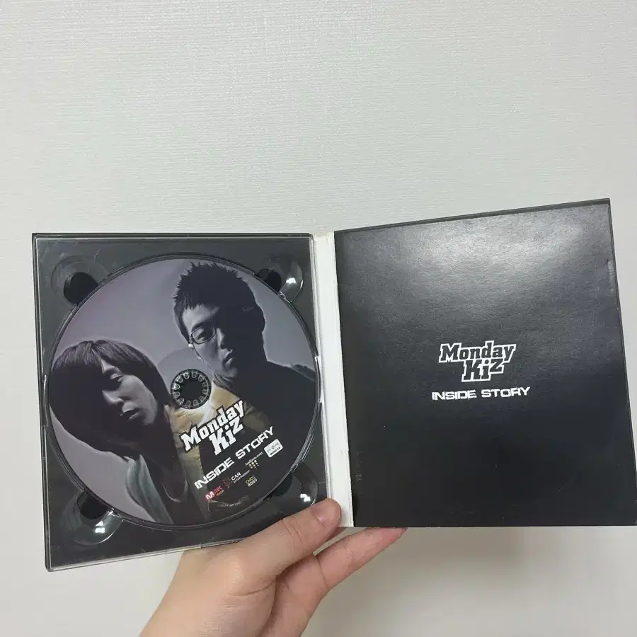 먼데이키즈 CD (inside story)