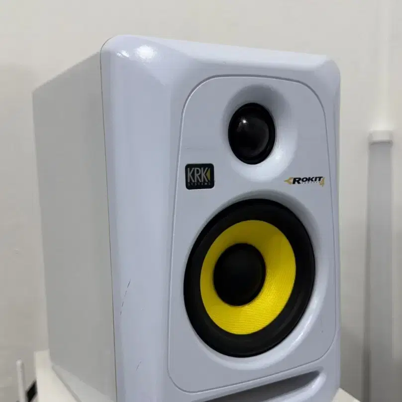 KRK ROKIT WHITE (1조) 모니터 스피커 화이트 작곡 홈레코딩