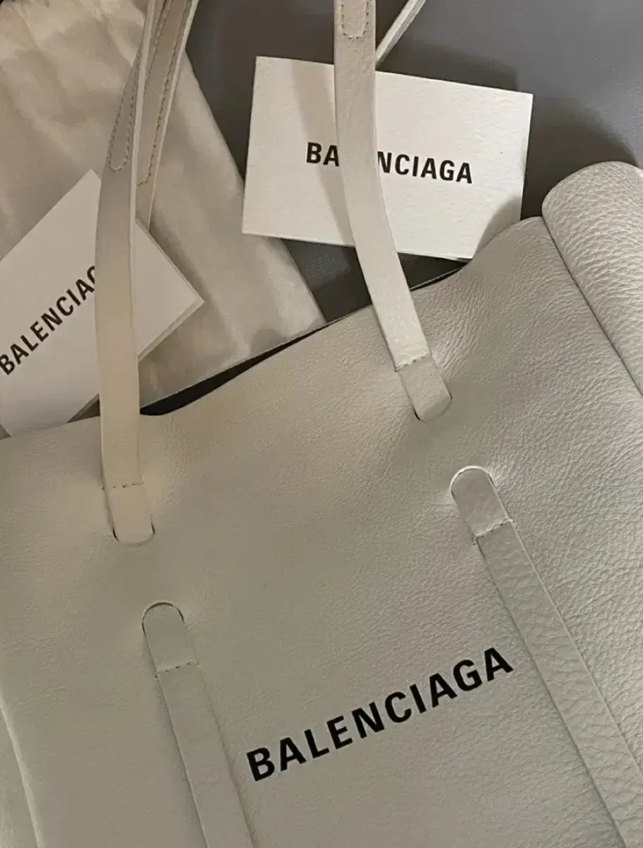 Balenciaga Everyday Tote White XS