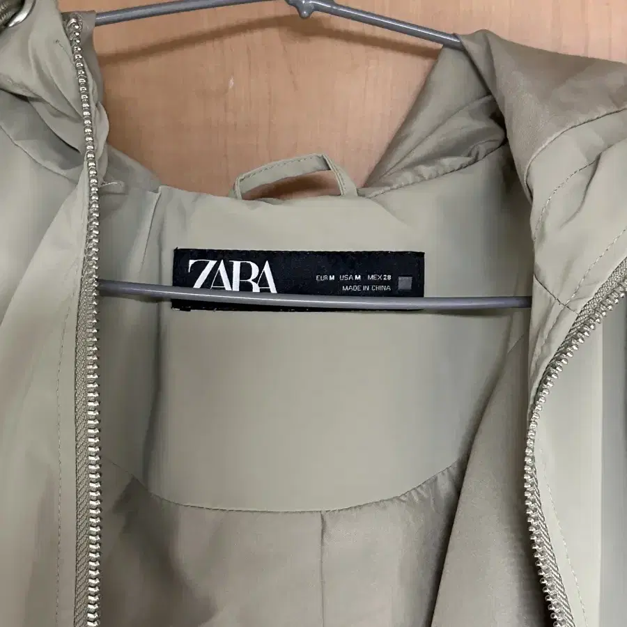 ZARA 자라 페이크 스웨이드 크롭 점퍼 후드집업