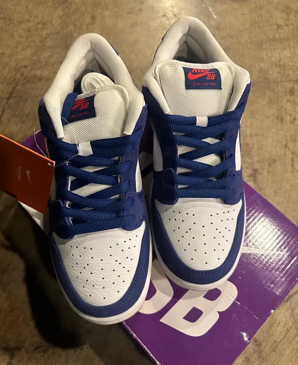 <새상품> Nike SB Dunk Low Pro Premium Deep Royal Blue