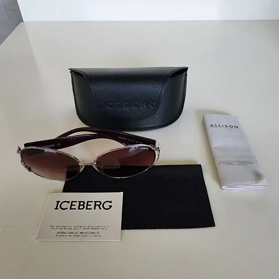 made in italy, 정품 iceberg 선글라스, 미사용