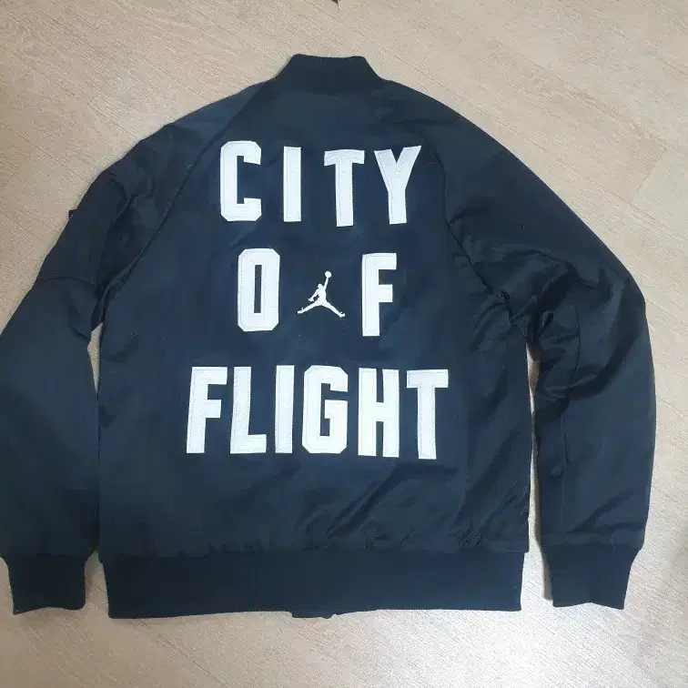 나이키 조던 윙즈 CITY OF FLIGHT MA-1 봄버 자켓 XL