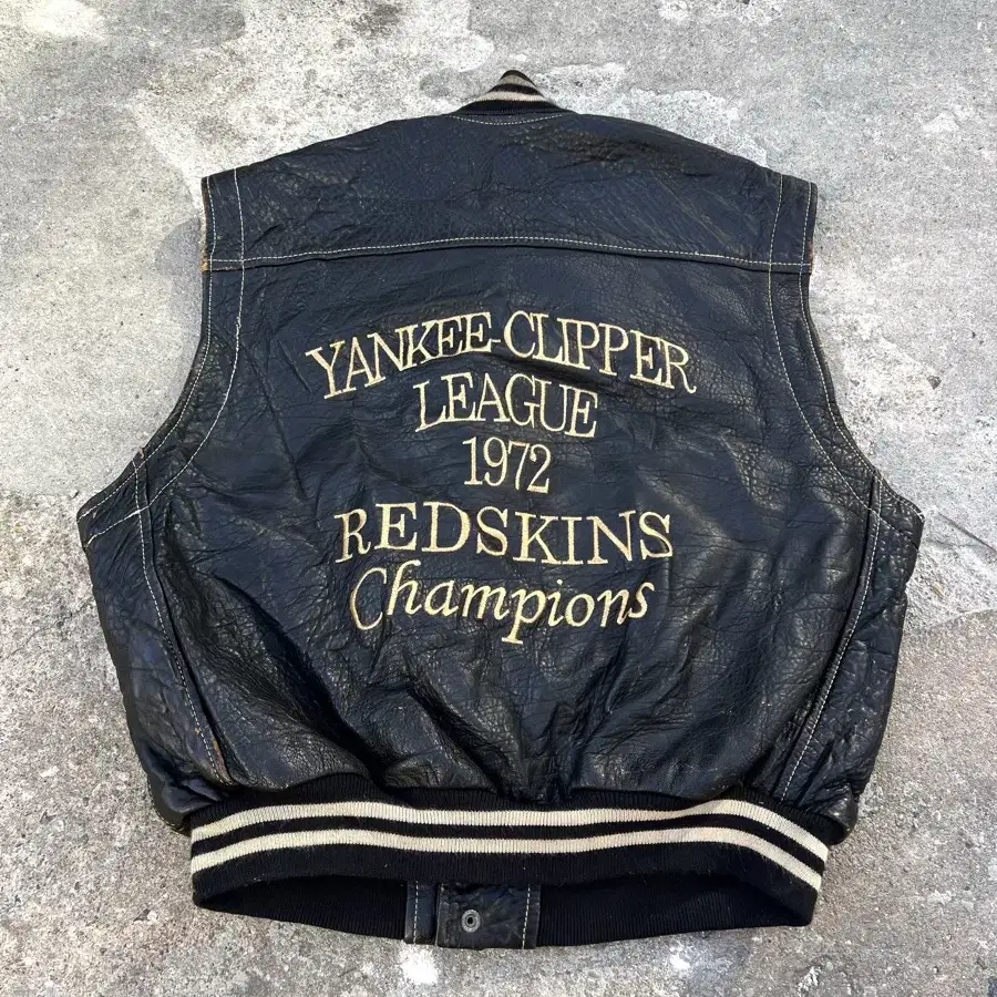 1990s REDSKINS CHAMPIONS LEATHER 가죽베스트