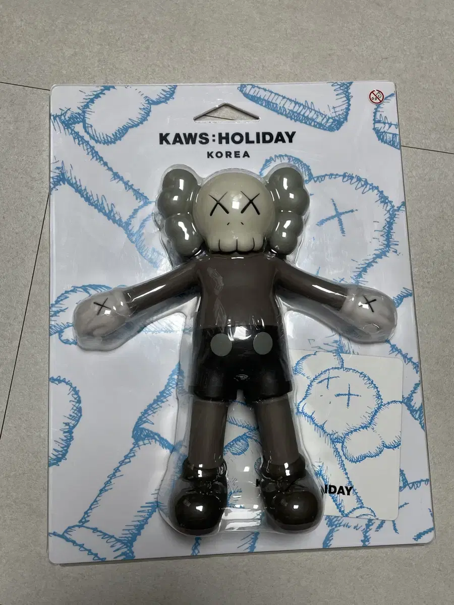 KAWS 카우스 홀리데이 코리아