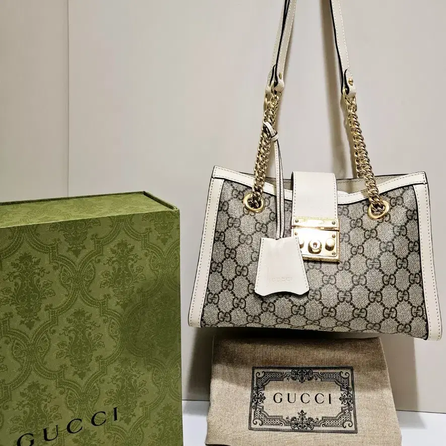 GUCCI 정품 패들락 스몰 GG 캔버스 숄더백 베이지 에보니 화이트컬러