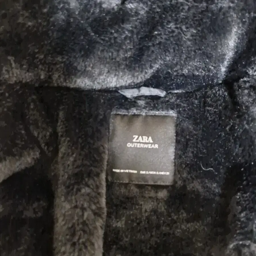 ZARA 퍼 패딩 (상태 최상)