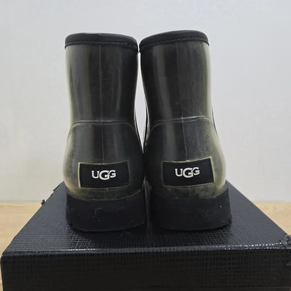 [250] UGG 어그 클래식 미니 클리어 블랙